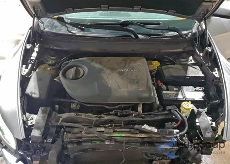 2014 Jeep Cherokee Limited z USA, uszkodzony, nr VIN 1C4PJMDS7EW233859